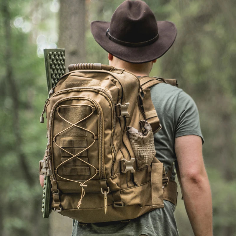 LQARMY Tactical Backpack Outdoor Rucksack For Hiking